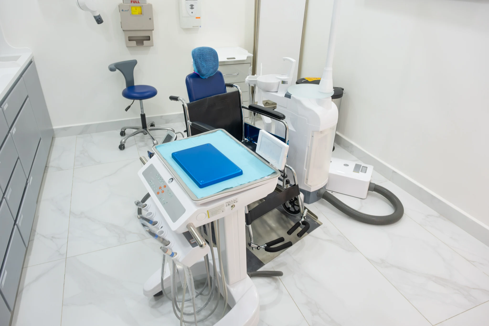 Elevated view of the wheelchair-accessible dental setup at Silwadi Al Raha
