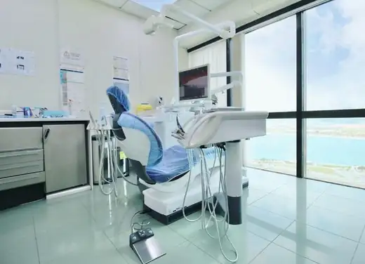 Reception at Silwadi Dental Center in Bani Yas Tower near Abu Dhabi Corniche